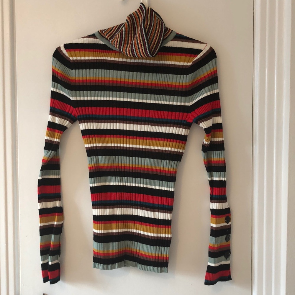 Turtle neck sweater